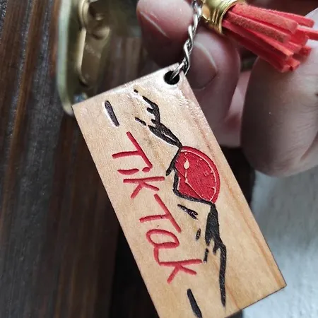 Tik Tak Via Orologio O Via Moscatello Bed & Breakfast Verbicaro