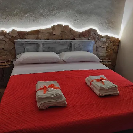 Casa de hóspedes Tik Tak Via Orologio O Via Moscatello 4*